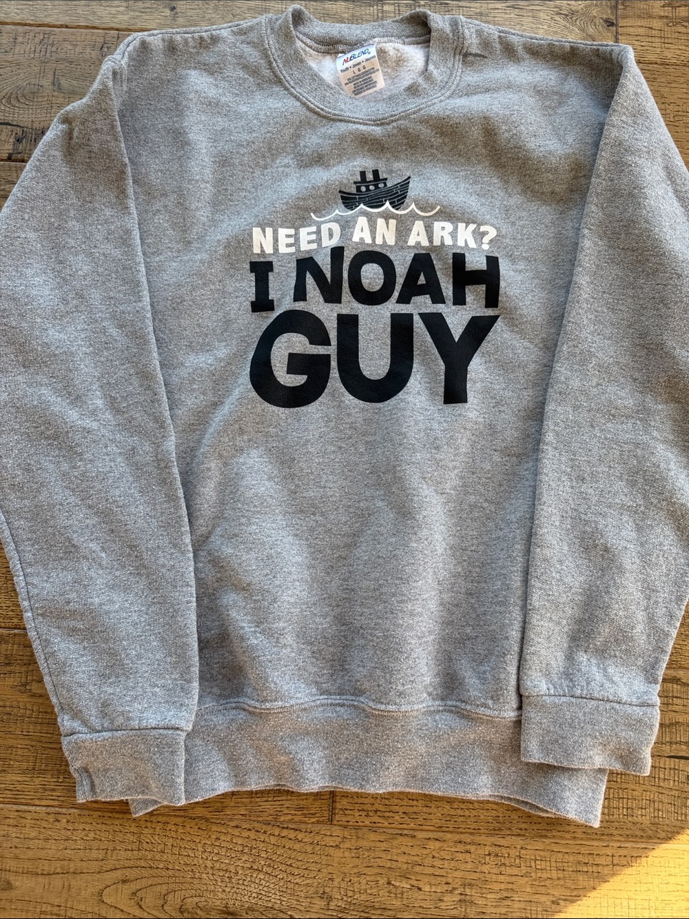 I Noah Guy' kids sweatshirt like new